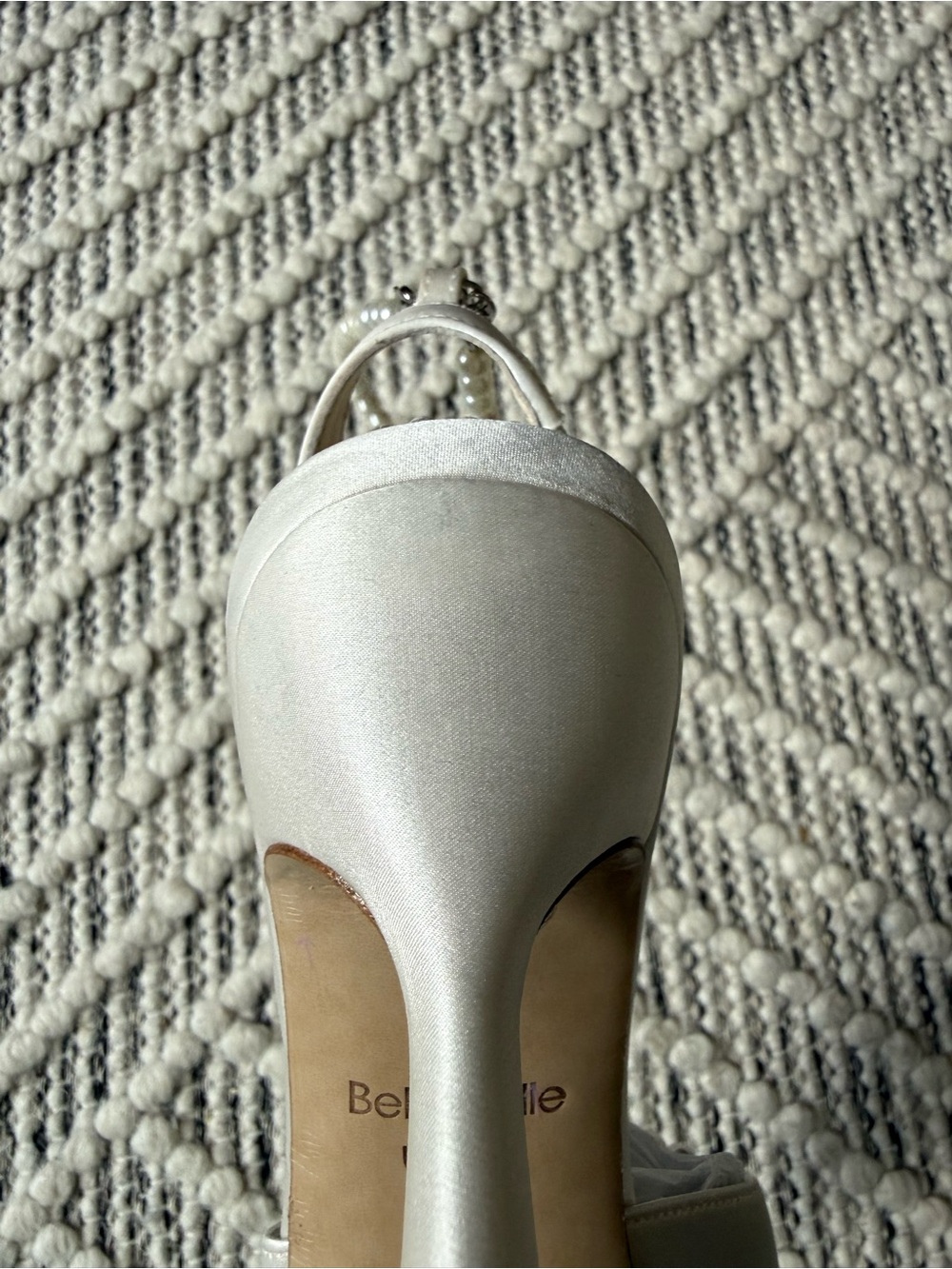 *NEW* Bella Belle Cecilia Ivory Pearl Slingback Bridal Heels 7.5 USA - Picture 7 of 13